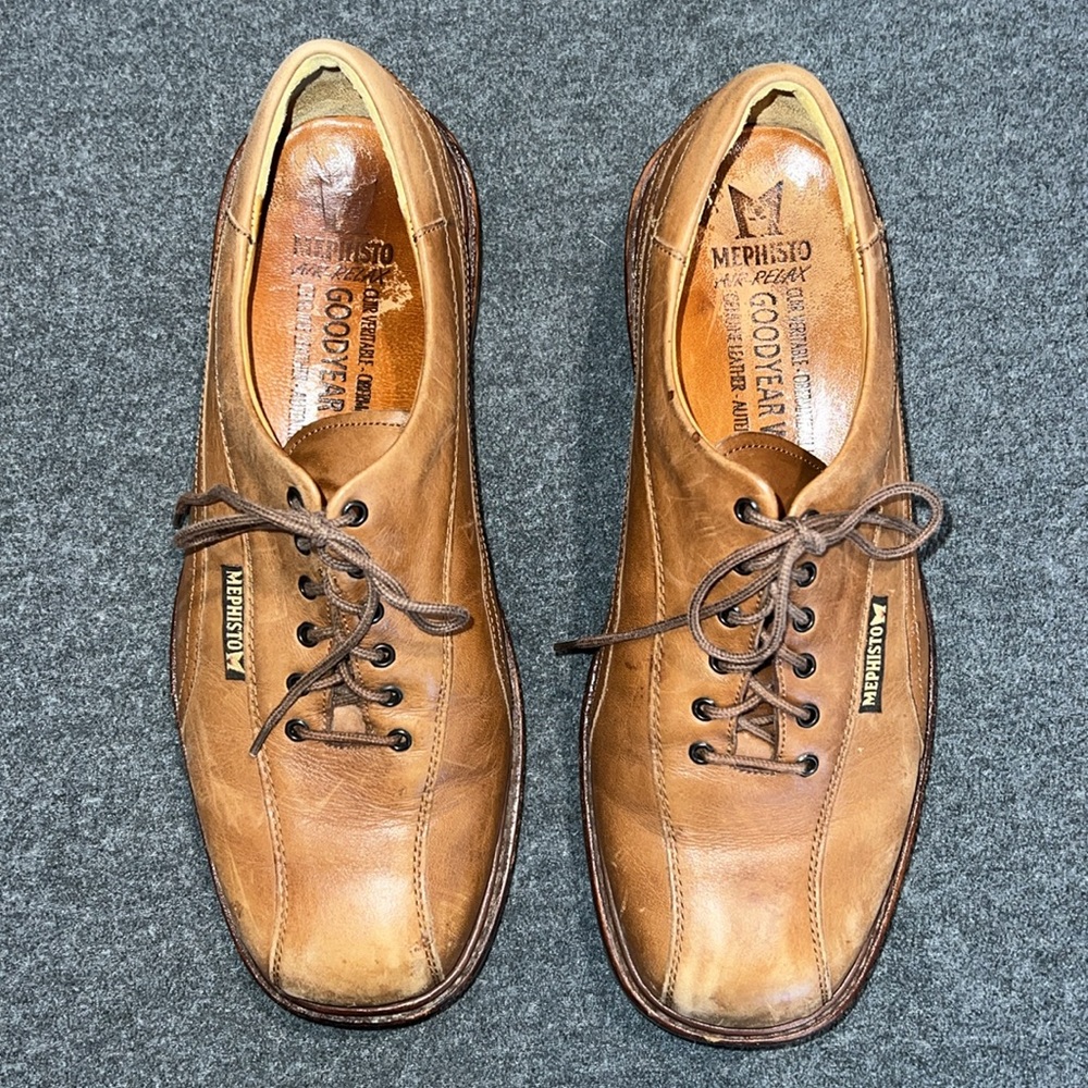 🔹 Mephisto Lace Up Loafer